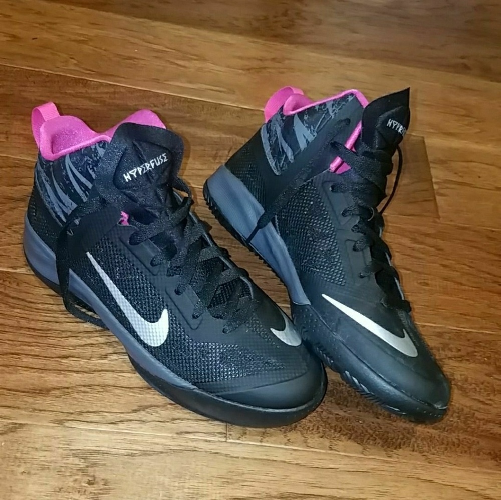 NWT Nike zoom hyperfuse